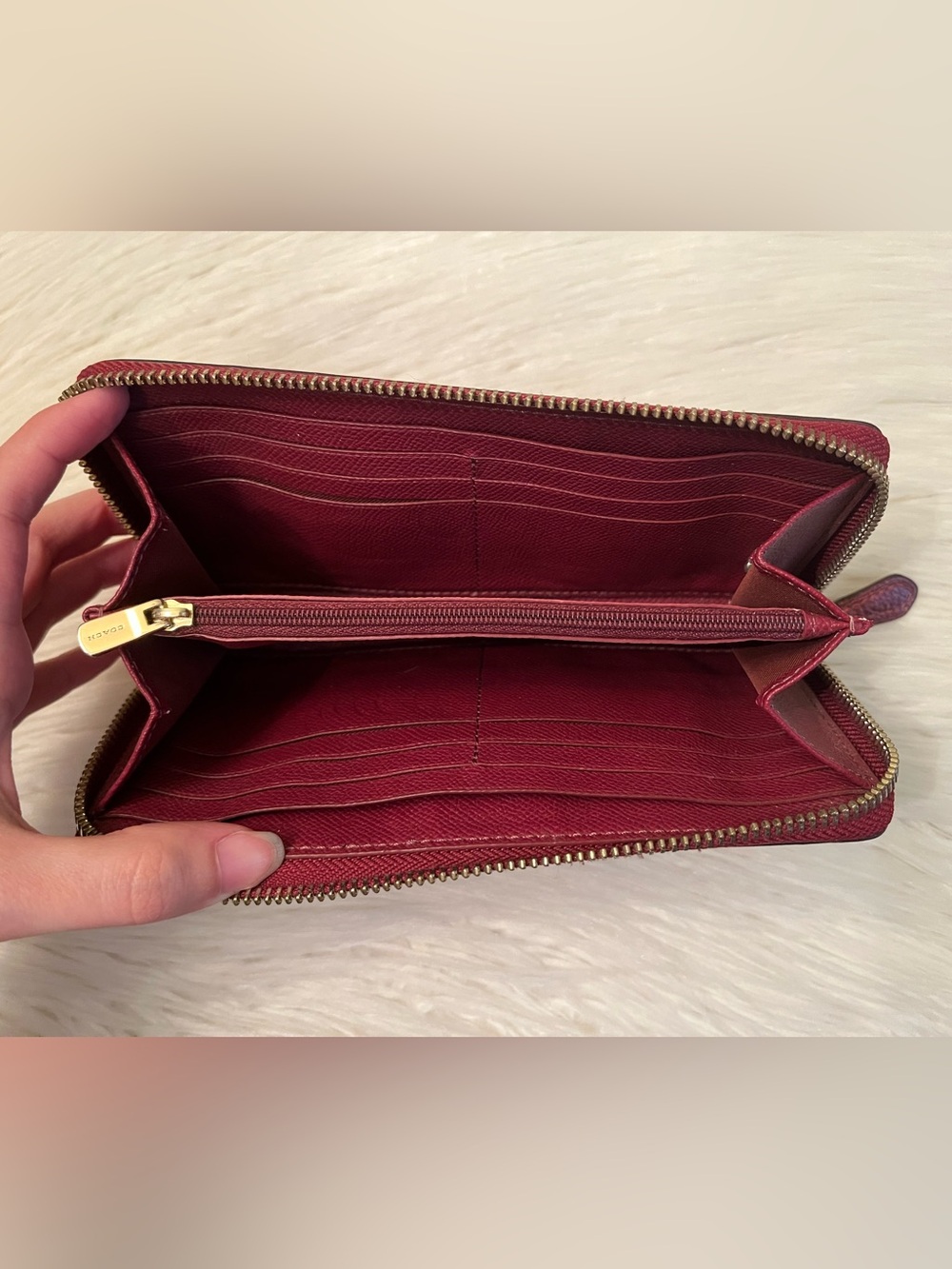 Coach Accordion Metallic Burgundy Pebbled Leather Zip Wallet - Picture 5 of 7